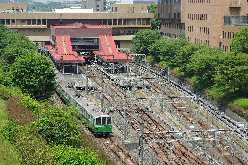 名谷駅